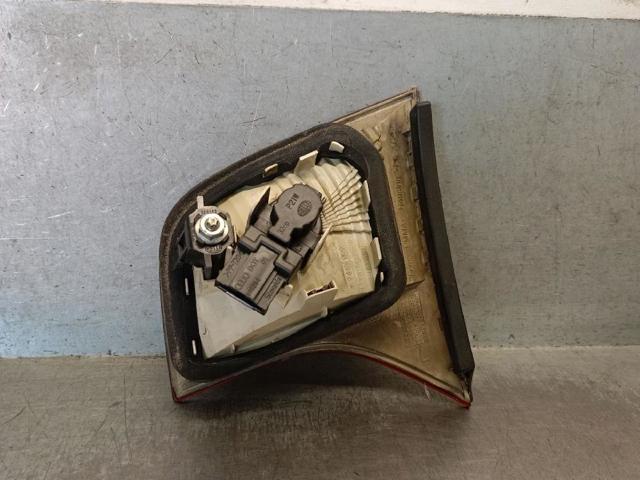 VAG 8E5945093A Piloto trasero interior izquierdo comprar Pamplona