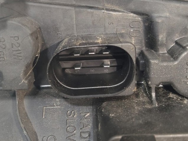 VAG 8E5945095 Piloto trasero exterior izquierdo  en stock Terrassa