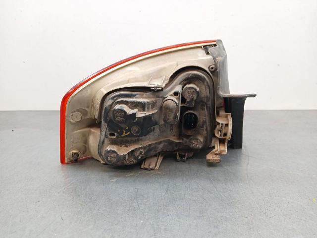 8E5945096 Piloto trasero exterior derecho  comprar en Reus