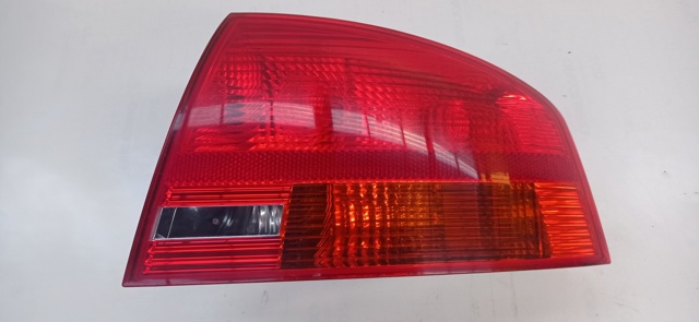 8E5945096 Piloto trasero exterior derecho  disponible Utrera