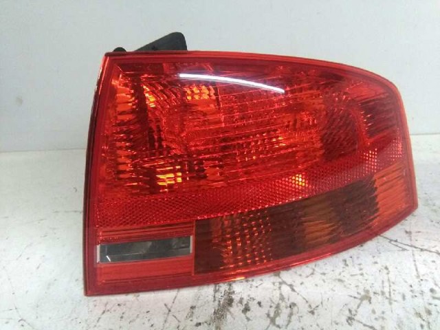 8E5945096 Piloto trasero exterior derecho  comprar en Reus