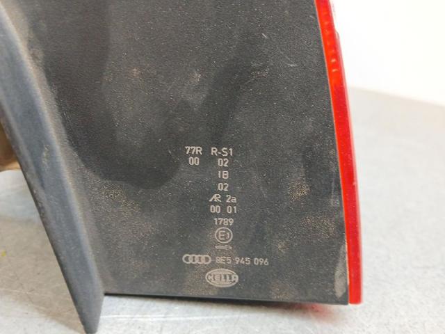 8E5945096 VAG Piloto trasero exterior derecho comprar Alcalá