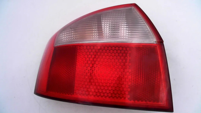 8E5945217 VAG Piloto trasero izquierdo  comprar en Oviedo