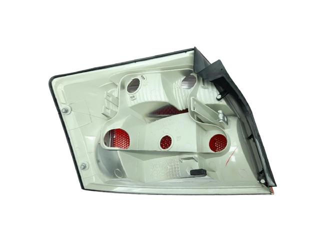 8E5945218 VAG Piloto trasero derecho  comprar en Oviedo