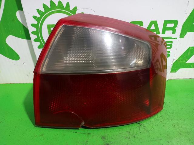 VAG 8E5945218 Piloto trasero derecho comprar Tarragona