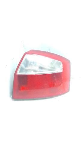 8E5945218 Piloto trasero derecho  en stock Sabadell