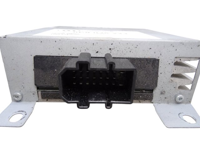 8E9035223 VAG Amplificador de sonido del sistema de audio  en stock Córdoba