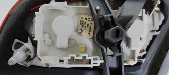 VAG 8E9945093 Piloto trasero interior izquierdo comprar Tarragona