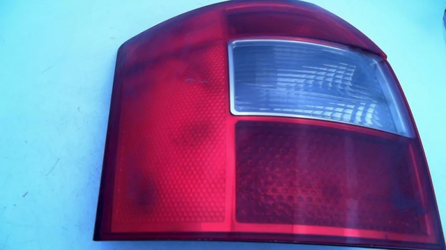 8E9945095 VAG Piloto trasero izquierdo comprar Madrid