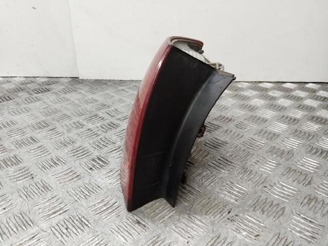 8E9945095 Piloto trasero izquierdo  en stock Sabadell