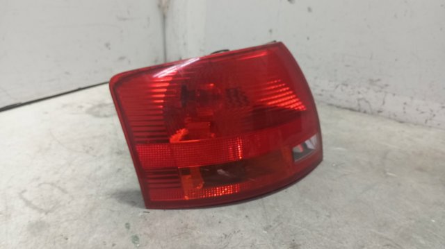VAG 8E9945095E Piloto trasero exterior izquierdo comprar Tarragona