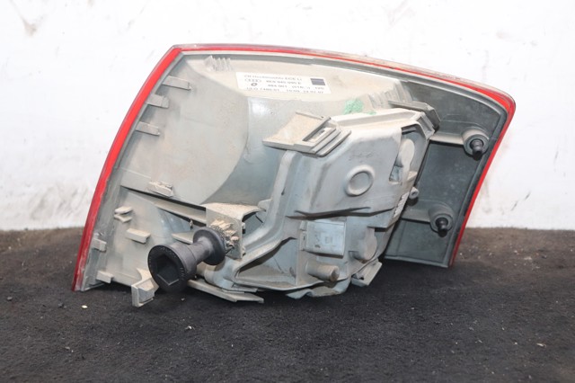 8E9945095E Piloto trasero exterior izquierdo  disponible Burgos