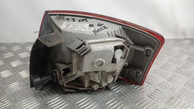 VAG 8E9945095E Piloto trasero exterior izquierdo  en stock Salamanca