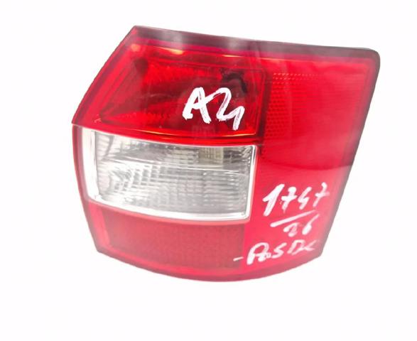 8E9945096A Piloto trasero derecho  comprar en Reus