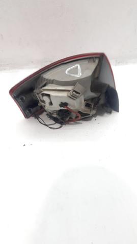 8E9945096E VAG Piloto trasero exterior derecho comprar Madrid