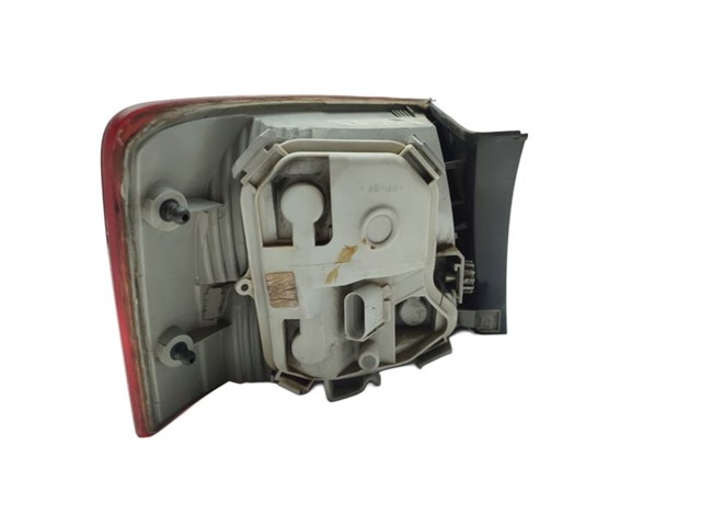 8E9945096E VAG Piloto trasero exterior derecho  comprar en Oviedo