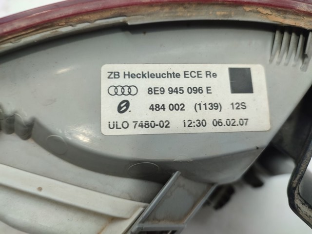 8E9945096E VAG Piloto trasero exterior derecho  comprar en Jaén