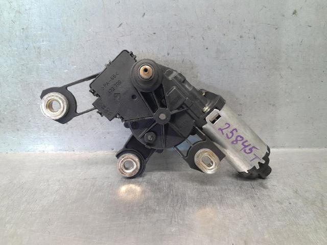 VAG 8E9955711B Motor del limpiaparabrisas trasero  disponible Valladolid