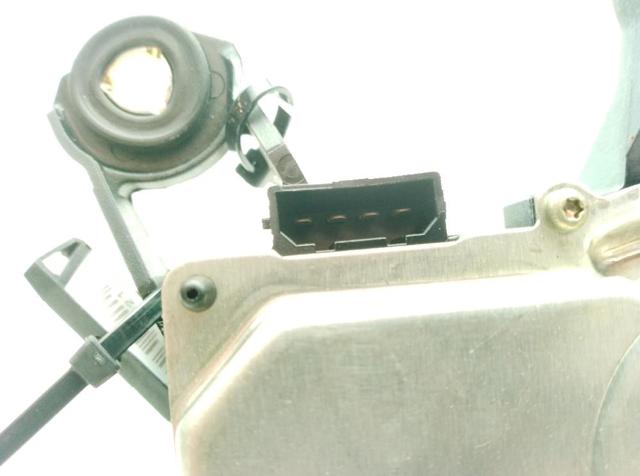 8E9955711C Motor del limpiaparabrisas trasero  comprar en Pontevedra
