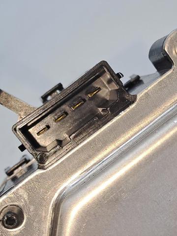 8E9955711E Motor del limpiaparabrisas trasero  comprar en Pontevedra