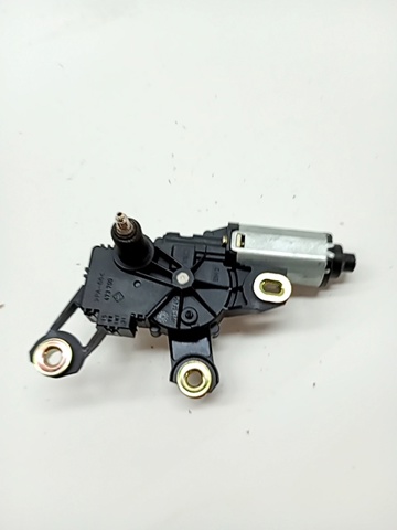 8E9955711E VAG Motor del limpiaparabrisas trasero  comprar en Lleida