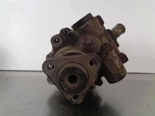 VAG 8EO145155N Bomba de dirección  en stock Terrassa