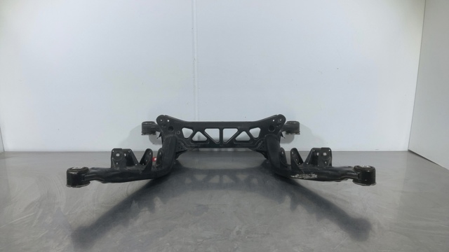 Subchasis trasero Audi A4  (8K5)