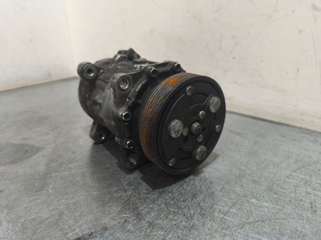 VAG 8FK351125751 Compresor de aire acondicionado  en stock Salamanca