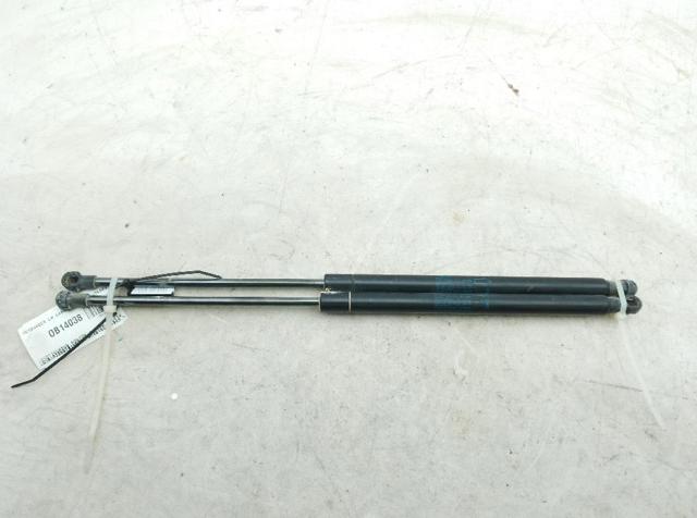 8H22406A10BA Amortiguador de la tapa del maletero  disponible Málaga