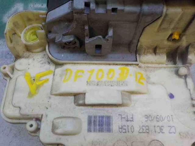 VAG 8J1837015A Cerradura de puerta delantera izquierda  disponible Valladolid