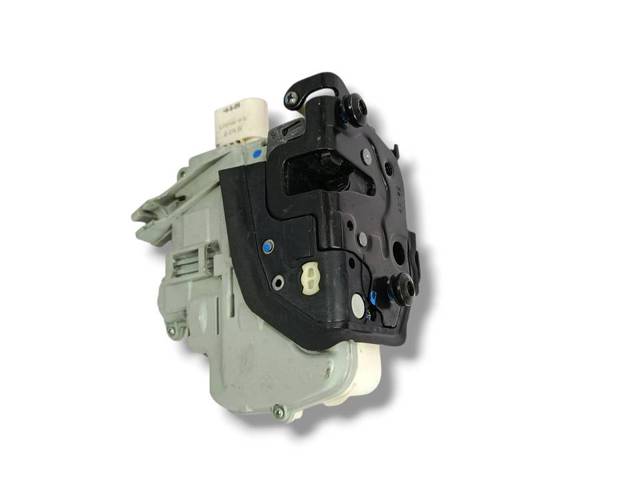 VAG 8J1837015A Cerradura de puerta delantera izquierda  disponible Valladolid
