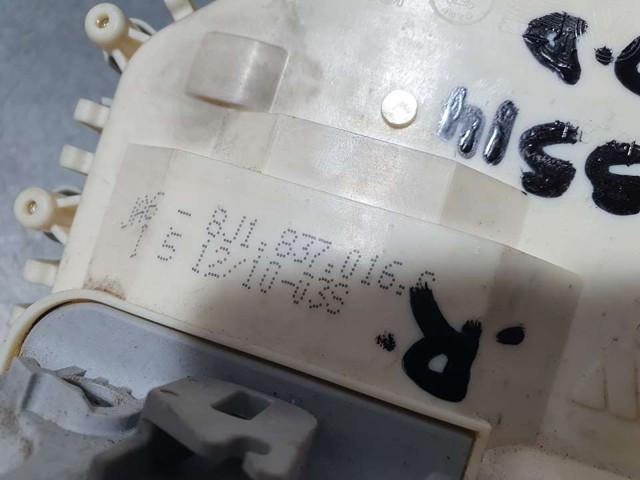 8J1837016 Cerradura de puerta delantera derecha comprar Girona
