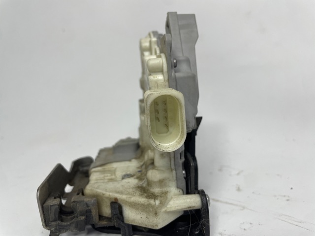 VAG 8J1837016A Cerradura de puerta delantera derecha comprar Barcelona