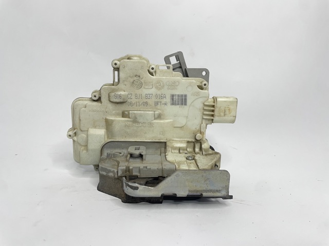 VAG 8J1837016A Cerradura de puerta delantera derecha  disponible Valladolid