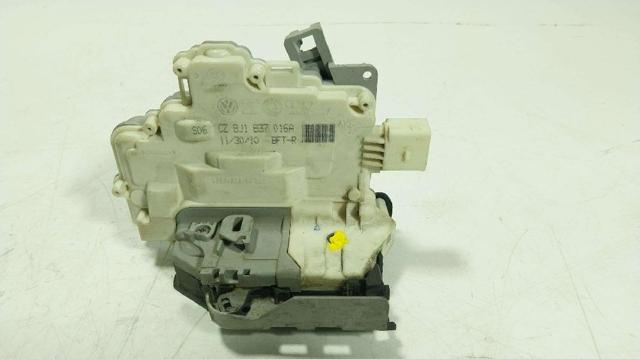 8J1837016A Cerradura de puerta delantera derecha  disponible Burgos