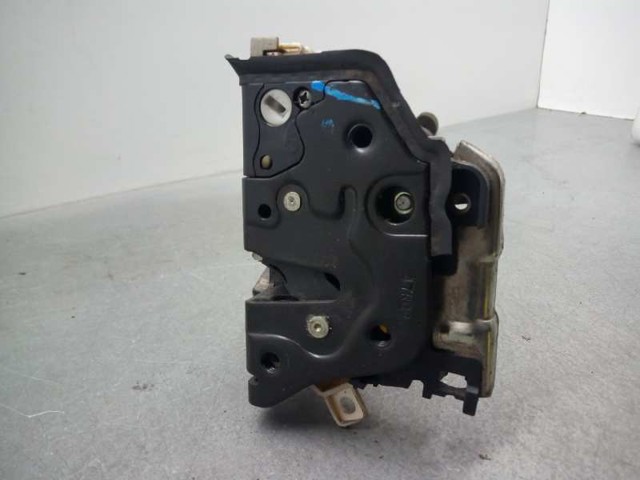 8J1837016C VAG Cerradura de puerta delantera derecha comprar Alcalá