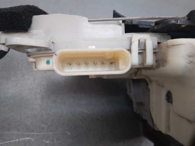 8J1837016C VAG Cerradura de puerta delantera derecha  en stock Gandía