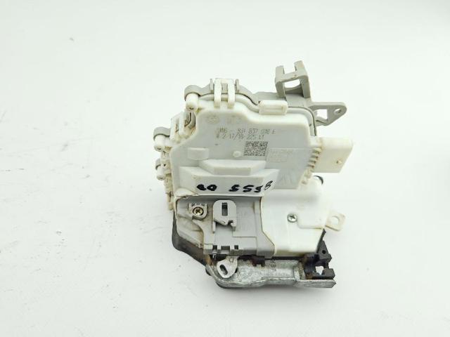 8J1837016E Cerradura de puerta delantera derecha  disponible Utrera