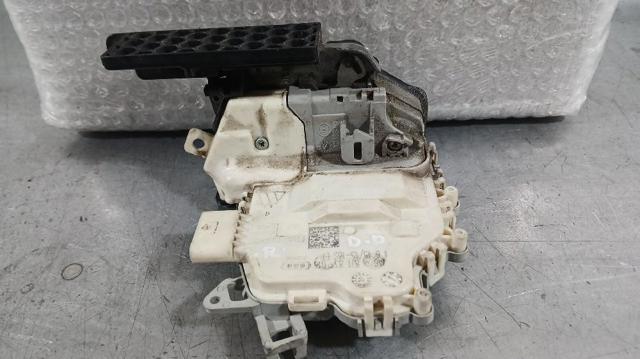 8J1837016E PORSCHE Cerradura de puerta delantera derecha  disponible Ourense