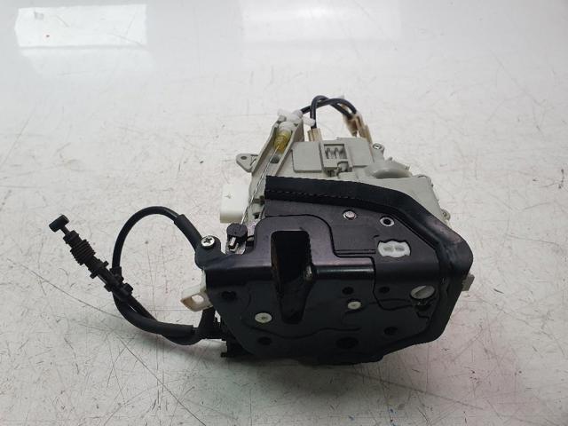 8J1837016E PORSCHE Cerradura de puerta delantera derecha  en stock Gandía