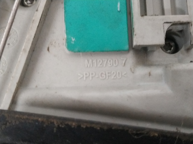 8J1837016F Cerradura de puerta delantera derecha comprar Almería