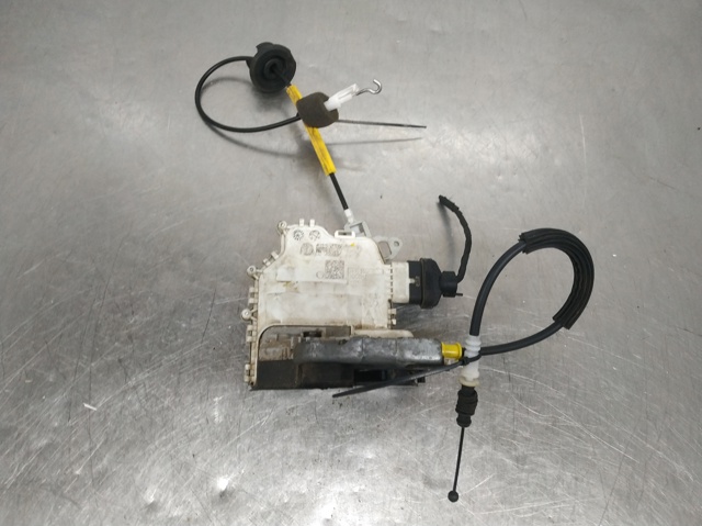 8J1837016F Cerradura de puerta delantera derecha  comprar en Pontevedra