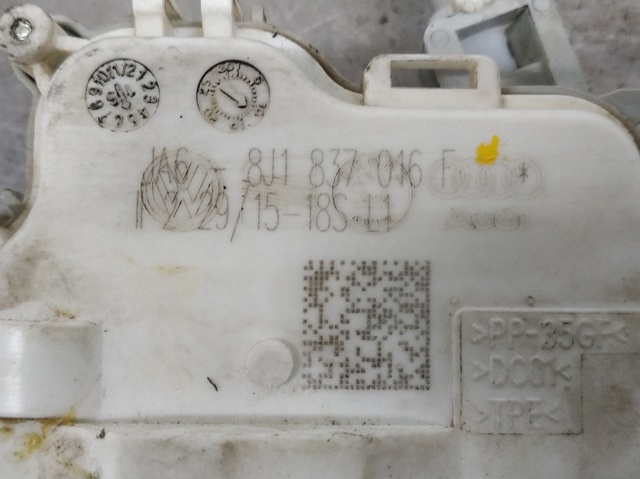 VAG 8J1837016F Cerradura de puerta delantera derecha  en stock Terrassa