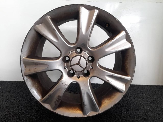8JX17H2 Mercedes