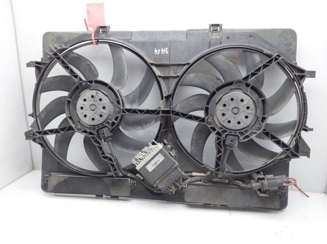 8K0121003M Difusor del radiador de refrigeración  disponible Utrera
