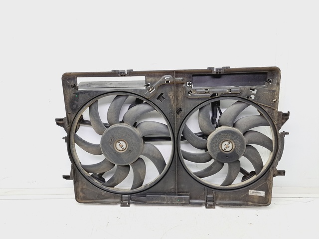 8K0121003M VAG/Audi