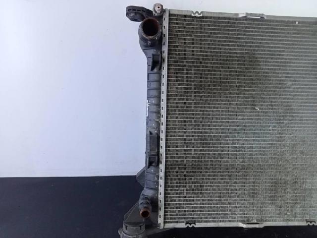 8K0121251H Radiador de refrigeración del motor  disponible Utrera