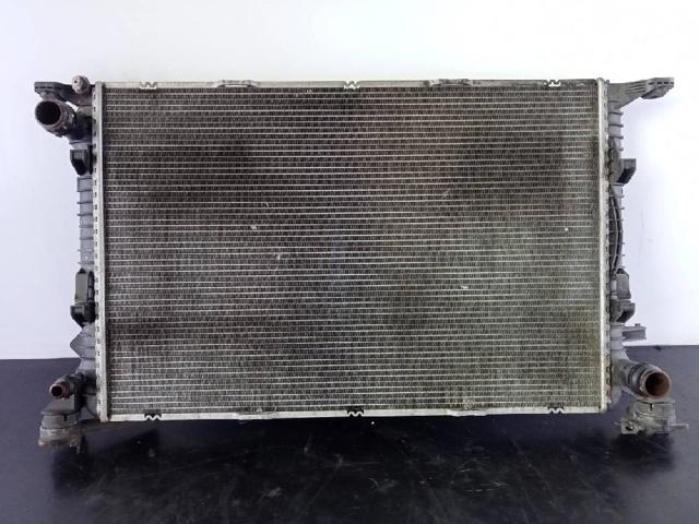 8K0121251H Radiador de refrigeración del motor  comprar en Zaragoza