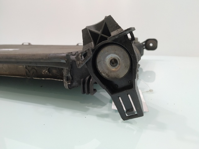 Radiador refrigeración del motor Audi Q3 8UB, 8UG