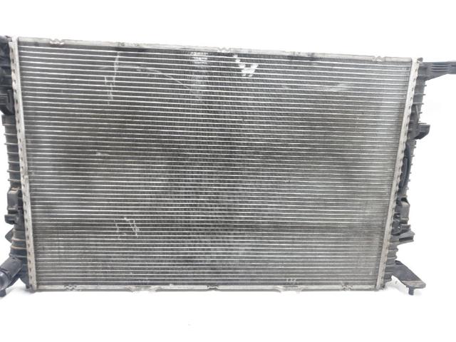 VAG 8K0121251L Radiador comprar Pamplona
